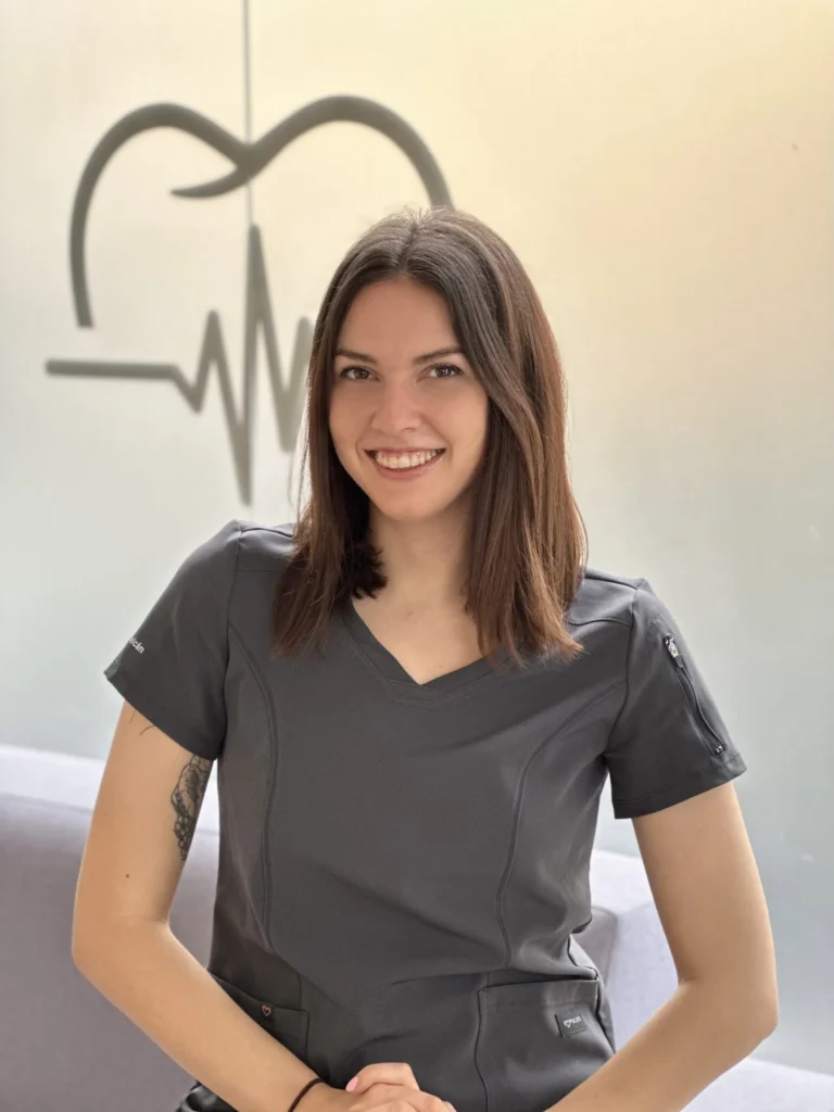 Facetune 19 06 2023 11 40 21 Scaled 1 | 44010585q